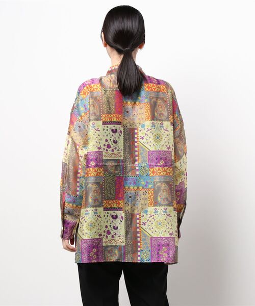 LOWRYS FARM（ローリーズファーム）の「アソートパターンシャツＬＳ　228819（シャツ/ブラウス・レディース・ベージュ/ブラウン・FREE）」の4枚目の写真