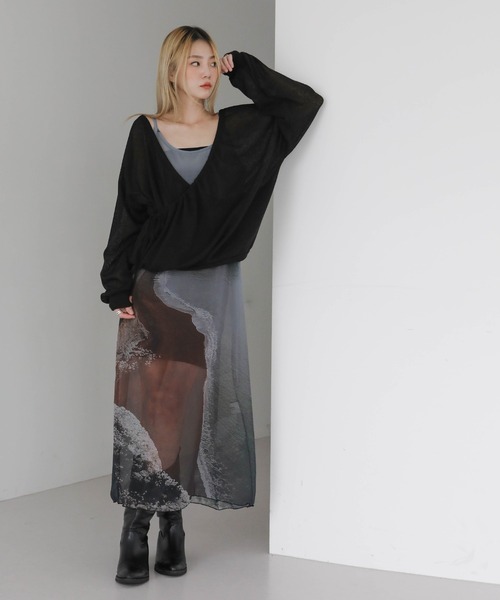 UNE MANSION（ユヌマンション）の「【レイヤードコーデ用としておすすめ！】ストリングプリント捺染シースルーロングワンピース（ワンピース・レディース・チャコール/アイボリー・FREE）」の7枚目の写真