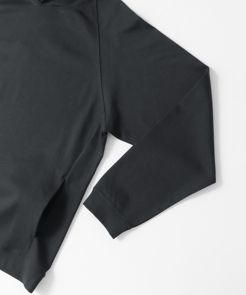 URBAN RESEARCH（アーバンリサーチ）の「ポンチワイドプルオーバーパーカー（パーカー・メンズ・ブラック/グレー/チャコールグレー/カーキ/レッド系その他・MEDIUM/LARGE/X-LARGE）」の17枚目の写真