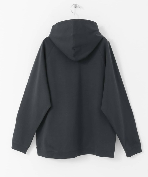 URBAN RESEARCH（アーバンリサーチ）の「ポンチワイドプルオーバーパーカー（パーカー・メンズ・ブラック/グレー/チャコールグレー/カーキ/レッド系その他・MEDIUM/LARGE/X-LARGE）」の7枚目の写真