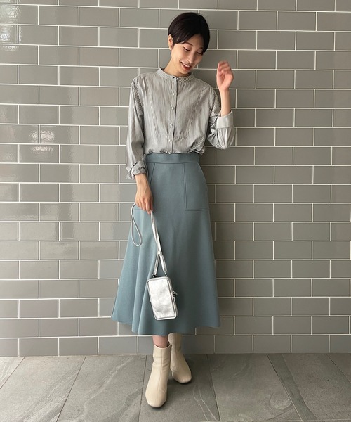 un dix cors（アンディコール）の「上品な印象を演出 ストライプパール釦チュニック（シャツ/ブラウス・レディース・オフホワイト/カーキ/ネイビー・FREE）」の15枚目の写真