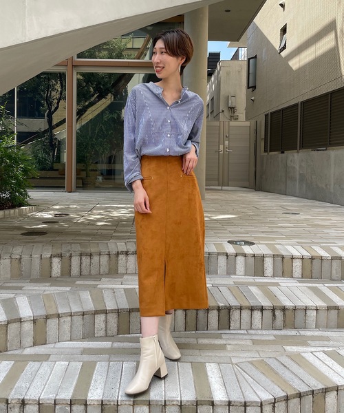 un dix cors（アンディコール）の「上品な印象を演出 ストライプパール釦チュニック（シャツ/ブラウス・レディース・オフホワイト/カーキ/ネイビー・FREE）」の11枚目の写真