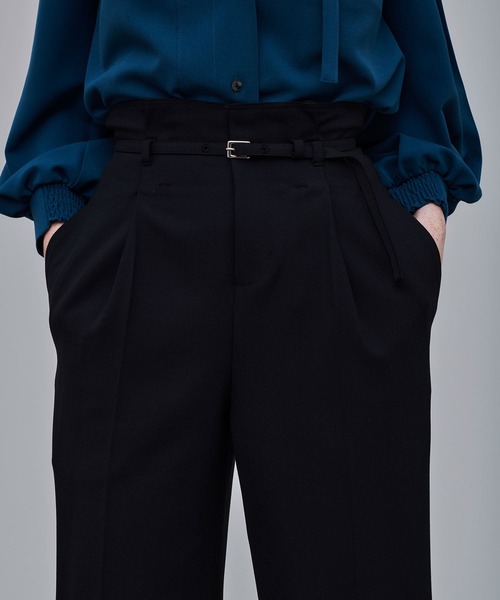 UNITED TOKYO（ユナイテッドトウキョウ）の「ワンタックセミワイドパンツ（スラックス・レディース・ブラック/レッド/アイボリー・1/2/3）」の20枚目の写真