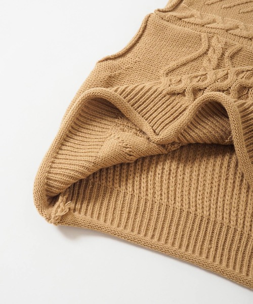 Crisp yours(クリスプユアーズ)の「【WEB限定】ミックスケーブルニットベスト(ベスト・レディース・ベージュ/アイボリー・FREE)」の6枚目の写真