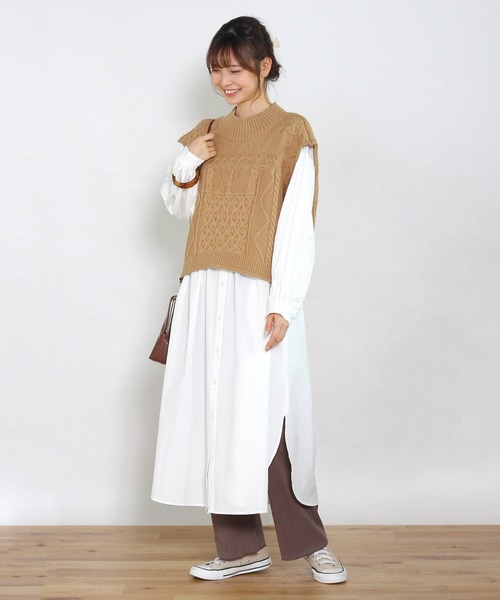 Crisp yours(クリスプユアーズ)の「【WEB限定】ミックスケーブルニットベスト(ベスト・レディース・ベージュ/アイボリー・FREE)」の19枚目の写真