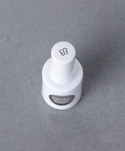 uka(ウカ)の「<uka(ウカ)>TOPCOAT SMOKYSHINE(マニキュア/ジェルネイル・レディース・その他・FREE)」の3枚目の写真