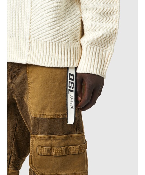 DIESEL（ディーゼル）の「メンズ ニット ウール（ニット/セーター・メンズ・ホワイト/ネイビー・X-SMALL/SMALL/LARGE/X-LARGE/XX-LARGE/MEDIUM）」の8枚目の写真