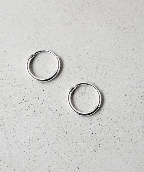 SIGNAL(シグナル)の「【SIGNAL/シグナル】シルバー925 ミニフープピアス / Silver925 HOOP PIERCE 10mm(ピアス(両耳用)・レディース・シルバー・FREE)」の1枚目の写真