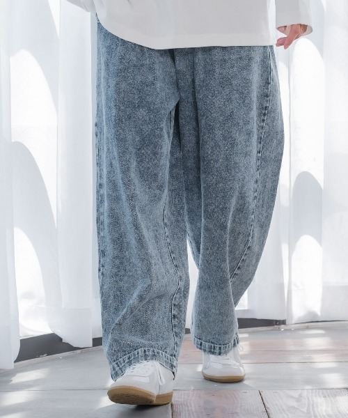 improves(インプローブス)の「10oz バルーンシルエット ワイド デニムパンツ(デニムパンツ・メンズ・ライトブルー/ワンウォッシュ/ブルー/キナリ/ネイビー/スカイブルー/ブラック・LARGE/MEDIUM)」の6枚目の写真