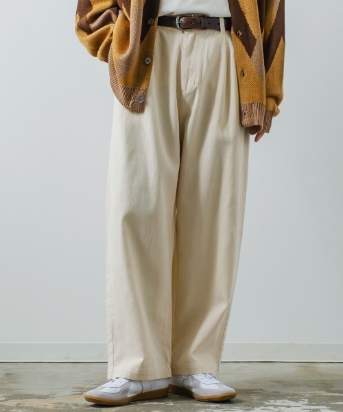 improves(インプローブス)の「10oz バルーンシルエット ワイド デニムパンツ(デニムパンツ・メンズ・ライトブルー/ワンウォッシュ/ブルー/キナリ/ネイビー/スカイブルー/ブラック・LARGE/MEDIUM)」の2枚目の写真