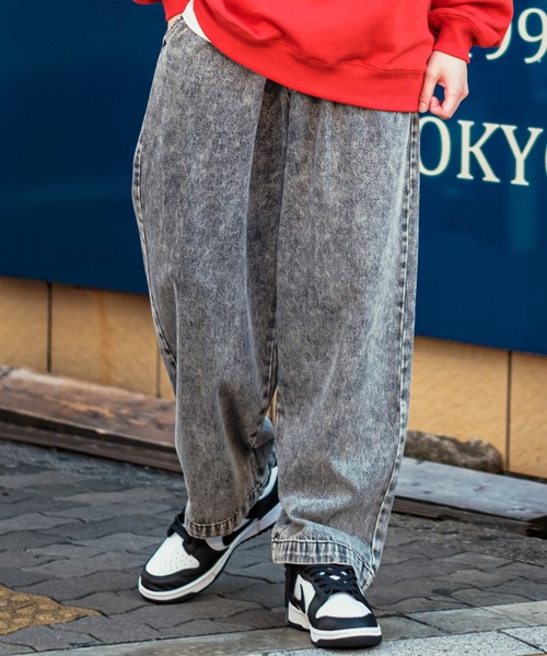 improves(インプローブス)の「10oz バルーンシルエット ワイド デニムパンツ(デニムパンツ・メンズ・ライトブルー/ワンウォッシュ/ブルー/キナリ/ネイビー/スカイブルー/ブラック・LARGE/MEDIUM)」の3枚目の写真