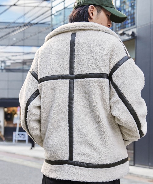 Mark Gonzales（マーク・ゴンザレス）の「Mark Gonzales/マークゴンザレス MONO-MART別注 オーバーサイズ パイピング ボアブルゾン B-3（ブルゾン・メンズ・ブラック/ダークブラウン/アイボリー/ベージュ系その他/グレイッシュベージュ・M/L）」の12枚目の写真