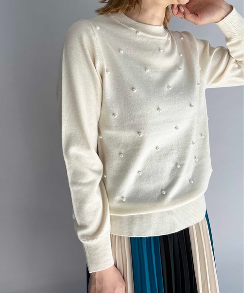 PICCIN（ピッチン）の「パールビーズ長袖ニット（ニット/セーター・レディース・オフホワイト/ライトブルー/ラベンダー/ブラック・M）」の8枚目の写真