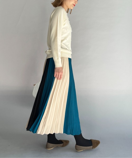 PICCIN（ピッチン）の「パールビーズ長袖ニット（ニット/セーター・レディース・オフホワイト/ライトブルー/ラベンダー/ブラック・M）」の11枚目の写真