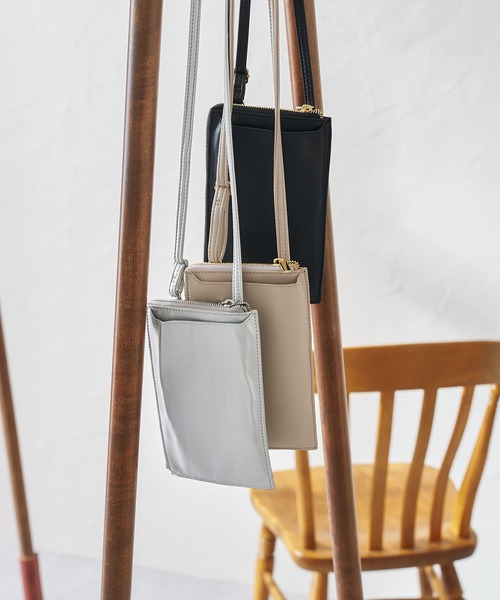 DouDou（ドゥドゥ）の「スマホショルダー（ショルダーバッグ・レディース・ブラック/シルバー/ブロンズ/グレイッシュベージュ・FREE）」の18枚目の写真