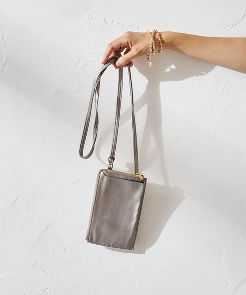 DouDou（ドゥドゥ）の「スマホショルダー（ショルダーバッグ・レディース・ブラック/シルバー/ブロンズ/グレイッシュベージュ・FREE）」の22枚目の写真