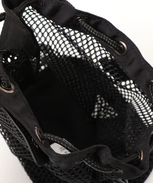 MOUSSY（マウジー）の「W MESH SB MSY（ショルダーバッグ・レディース・ブラック/ピンク・FREE）」の3枚目の写真