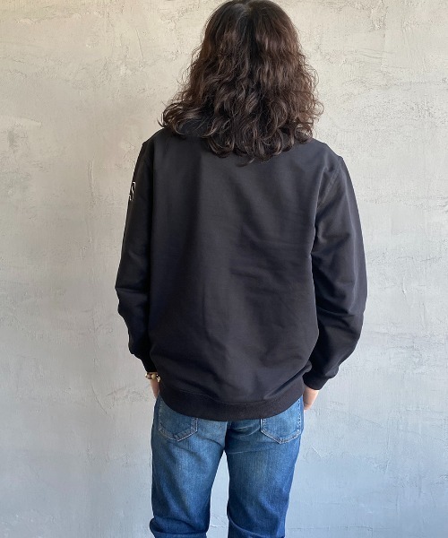 Calvin Klein Jeans（カルヴァンクラインジーンズ）の「[Calvin Klein Jeans/カルバンクラインジーンズ] AF-SHADOW ロゴクルーネックスウェット（スウェット・レディース・ホワイト/ブラック・M/L/XL）」の12枚目の写真
