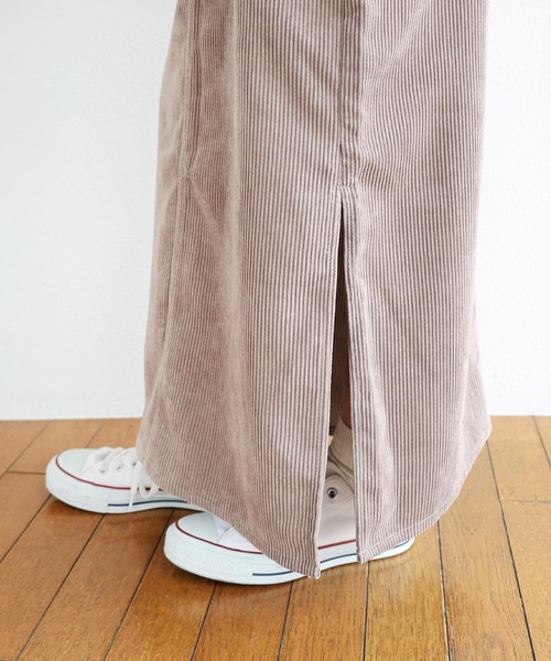 andme(アンドミー)の「コーデュロイジャンパースカート(ジャンパースカート・レディース・ブラック/ブラウン/ブルー/アイボリー/グレイッシュベージュ・M/L)」の17枚目の写真