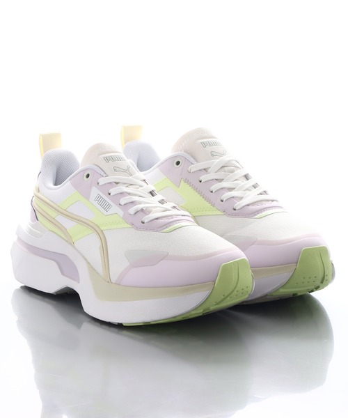PUMA(プーマ)の「PUMA KOSMO RIDER PASTEL WOMENS / プーマ コスモ ライダー パステル ウィメンズ(スニーカー・レディース・ホワイト/ホワイト系その他・23.5cm/24.5cm/25.5cm/23.0cm/24.0cm/25.0cm)」の3枚目の写真