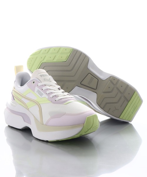 PUMA(プーマ)の「PUMA KOSMO RIDER PASTEL WOMENS / プーマ コスモ ライダー パステル ウィメンズ(スニーカー・レディース・ホワイト/ホワイト系その他・23.5cm/24.5cm/25.5cm/23.0cm/24.0cm/25.0cm)」の4枚目の写真