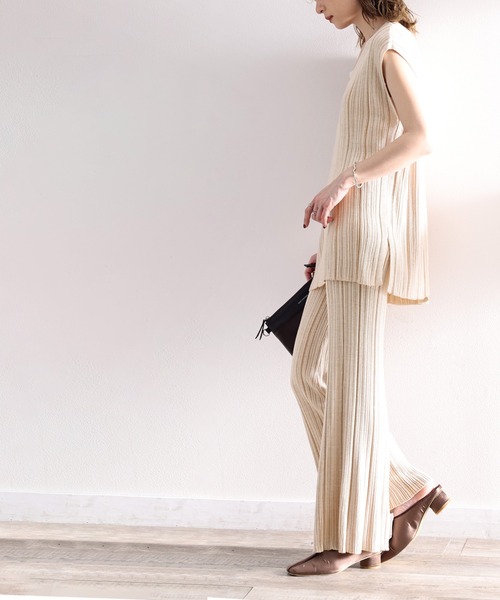 ms+ ideal(エムズプラスアイディール)の「《ms+ ideal》大人魅え。2wayランダムリブニットベスト(ベスト・レディース・ブラック/ブラウン/アイボリー・SMALL/MEDIUM/LARGE/X-LARGE)」の7枚目の写真