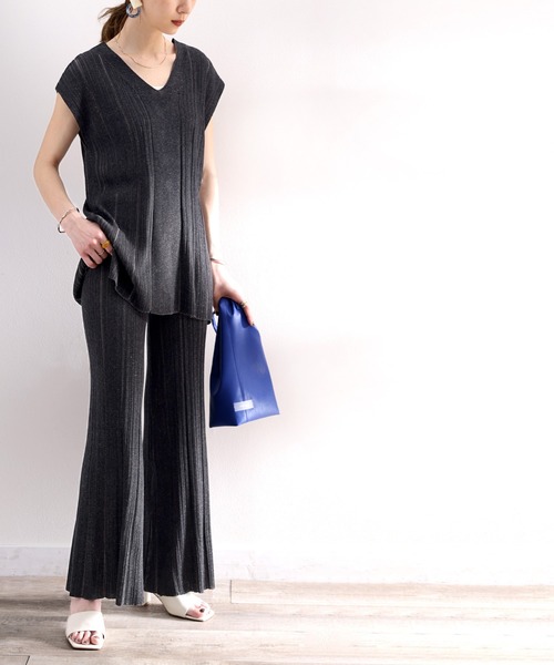 ms+ ideal(エムズプラスアイディール)の「《ms+ ideal》大人魅え。2wayランダムリブニットベスト(ベスト・レディース・ブラック/ブラウン/アイボリー・SMALL/MEDIUM/LARGE/X-LARGE)」の19枚目の写真