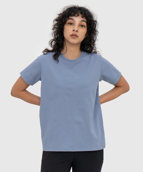le coq sportif（ルコックスポルティフ）の「ヘランカショートスリーブシャツ ストレッチ レディース ウェア シャツ ポロシャツ トレーニング トレーニングウェア スポーツウェア（Tシャツ/カットソー・レディース・ブラック/オレンジ/グレイッシュブルー/ネイビー/ホワイト・XL/S/M/L）」の4枚目の写真