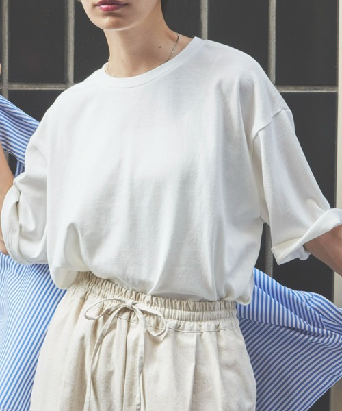 Auntie Rosa Holiday（アンティローザホリデー）の「ヘビーウェイトサイドスリットT（Tシャツ/カットソー・レディース・イエロー/チャコールグレー/ピンク/ブルー/オフホワイト/ターコイズブルー/ブラック・FREE）」の3枚目の写真