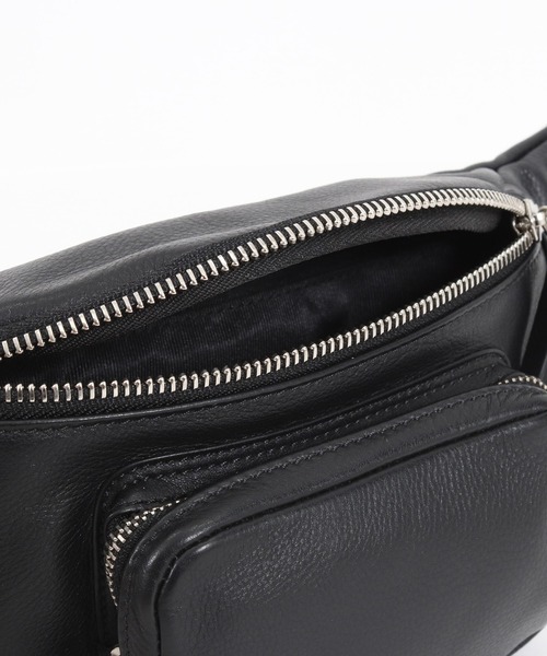 ADAM PATEK(アダムパテック)の「【ADAM PATEK】cheerful body bag(AP219011)レザーボディバッグ(ボディバッグ/ウエストポーチ・レディース・ブラック・FREE)」の14枚目の写真