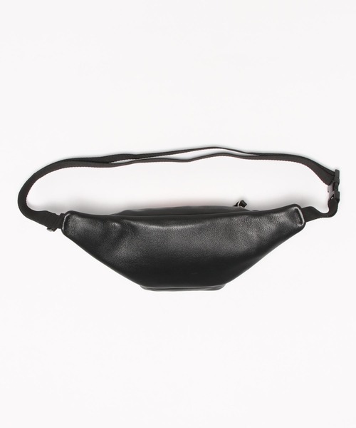 ADAM PATEK(アダムパテック)の「【ADAM PATEK】cheerful body bag(AP219011)レザーボディバッグ(ボディバッグ/ウエストポーチ・レディース・ブラック・FREE)」の21枚目の写真