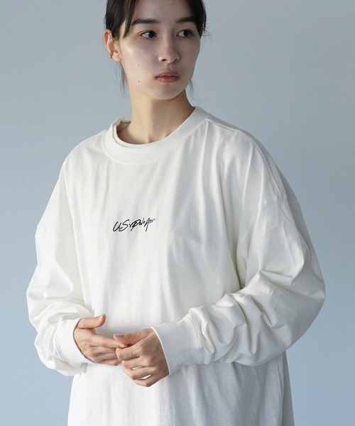 U.S. POLO ASSN.（ユーエスポロアッスン）の「U.S. POLO ASSN. / ユーエスポロアッスン 別注 コラボ オーバーサイズ ロンT（Tシャツ/カットソー・メンズ・ホワイト/ブラック/ダークグリーン/ネイビー/ライトベージュ/ブルー系その他2/ベージュ系その他/ベージュ系その他2/ホワイト系その他2/ブラック系その他/ブラック系その他2/グリーン系その他/グリーン系その他2/ブルー系その他/ホワイト系その他・MEDIUM/LARGE）」の4枚目の写真