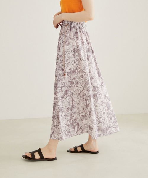 SALON adam et rope'（サロン アダム エ ロペ）の「【洗える】リネン混ウエストギャザースカート（スカート・レディース・ブラック/ブラウン/ライトグリーン・FREE）」の8枚目の写真