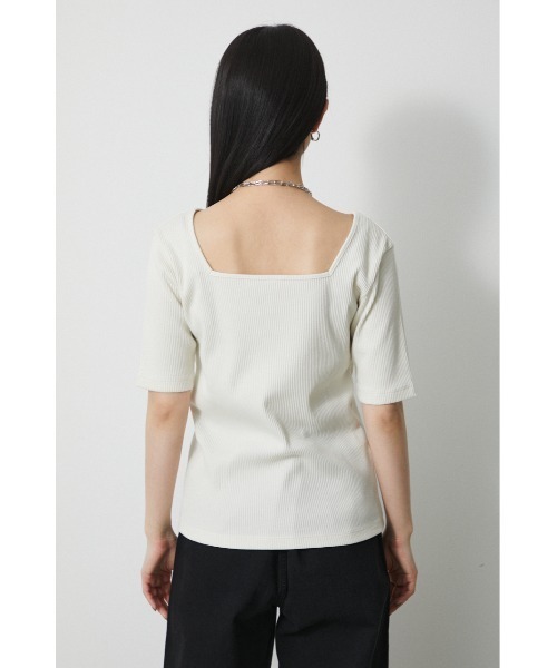 AZUL by moussy(アズールバイマウジー)の「2WAY RIB TOPS/2WAYリブトップス(Tシャツ/カットソー・レディース・オフホワイト/ブラック/グリーン/ベージュ・SMALL/MEDIUM)」の10枚目の写真