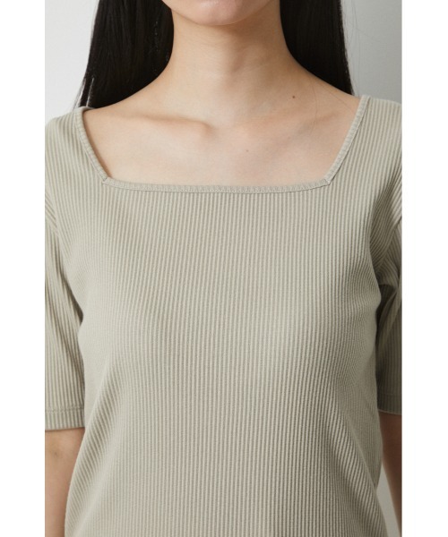 AZUL by moussy(アズールバイマウジー)の「2WAY RIB TOPS/2WAYリブトップス(Tシャツ/カットソー・レディース・オフホワイト/ブラック/グリーン/ベージュ・SMALL/MEDIUM)」の18枚目の写真