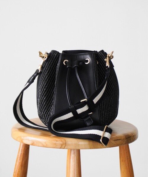 UNTITLED（アンタイトル）の「◆【STORY掲載】ドロストミニバッグ（ショルダーバッグ・レディース・ブラック/キャメル・00）」の11枚目の写真