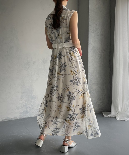 &g'aime(アンジェム)の「【&g’aime】花柄ワンピース(ワンピース・レディース・ホワイト/ブラック・FREE)」の13枚目の写真