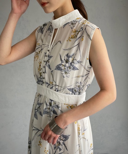 &g'aime(アンジェム)の「【&g’aime】花柄ワンピース(ワンピース・レディース・ホワイト/ブラック・FREE)」の11枚目の写真