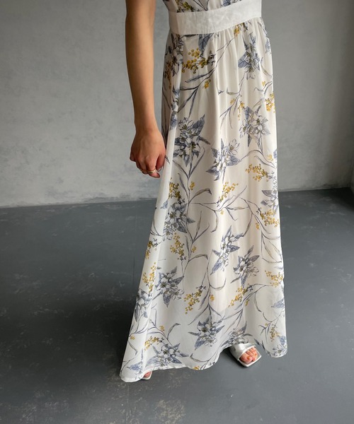 &g'aime(アンジェム)の「【&g’aime】花柄ワンピース(ワンピース・レディース・ホワイト/ブラック・FREE)」の12枚目の写真