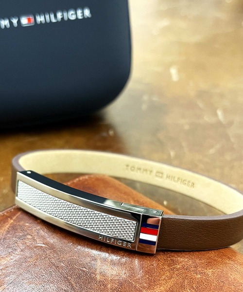 TOMMY HILFIGER（トミーヒルフィガー）の「【Tommy Hilfiger/トミーヒルフィガー】ブレスレット レザー ステンレス（ブレスレット・メンズ・ブラウン/ブラック・FREE）」の7枚目の写真