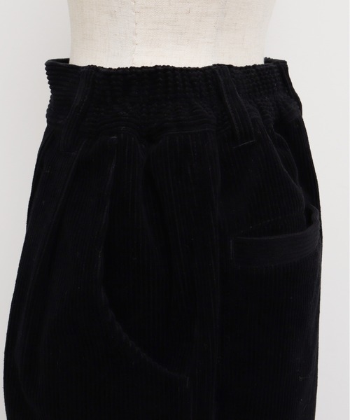 chambre de charme(シャンブルドゥシャーム)の「cdc 8Wコーデュロイ タックパンツ(その他パンツ・レディース・ブラック/キナリ・FREE)」の4枚目の写真