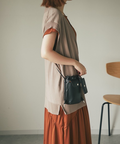 un dix cors（アンディコール）の「cachecache（カシュカシュ）スマホミニショルダー（ショルダーバッグ・レディース・ブラック/パープル/ホワイト・FREE）」の7枚目の写真