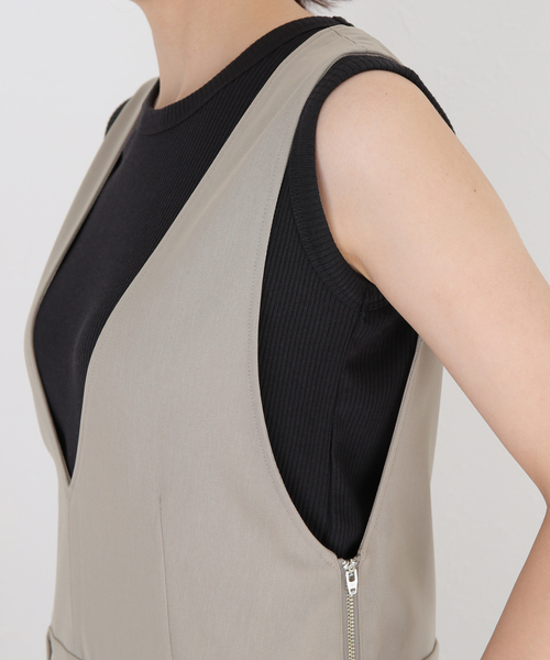 JOURNAL STANDARD（ジャーナルスタンダード）の「ドライタッチカルゼサロペット（サロペット/オーバーオール・レディース・ブラック/ベージュ・38/36）」の15枚目の写真