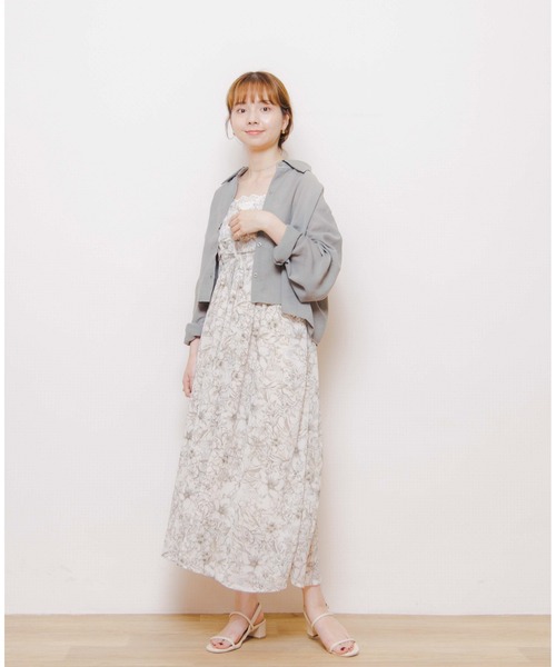 flower(フラワー)の「スモーキーショートシャツ(シャツ/ブラウス・レディース・アイボリー/ベージュ/カーキ・FREE)」の14枚目の写真