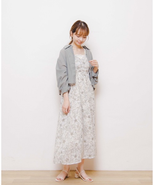 flower(フラワー)の「スモーキーショートシャツ(シャツ/ブラウス・レディース・アイボリー/ベージュ/カーキ・FREE)」の9枚目の写真