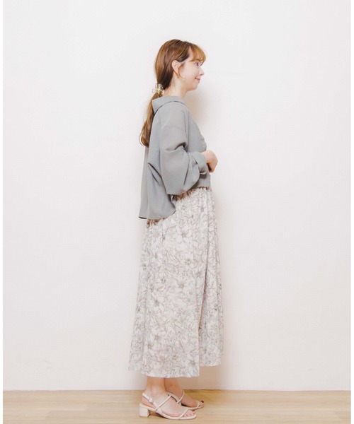 flower(フラワー)の「スモーキーショートシャツ(シャツ/ブラウス・レディース・アイボリー/ベージュ/カーキ・FREE)」の20枚目の写真