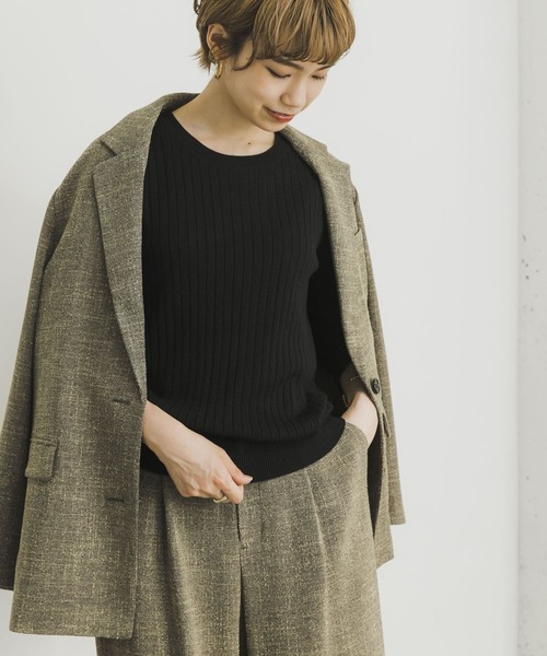 URBAN RESEARCH(アーバンリサーチ)の「『WEB限定』コンパクトリブニット(長袖)(ニット/セーター・レディース・オフホワイト/ライトピンク/ベージュ系その他/グリーン/グレー/ネイビー/ブラック・FREE)」の19枚目の写真
