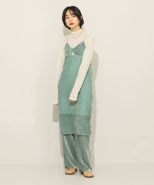 KBF（ケイビーエフ）の「ベロアトラックパンツ（その他パンツ・レディース・ベージュ/ミント・ONE）」の7枚目の写真