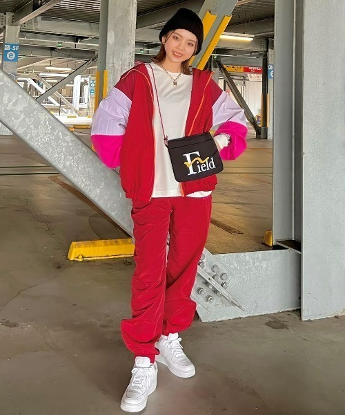 RODEO CROWNS WIDE BOWL（ロデオクラウンズワイドボウル）の「Field nylon foodie jacket（ナイロンジャケット・レディース・ターコイズブルー/ピンク系その他・FREE）」の12枚目の写真