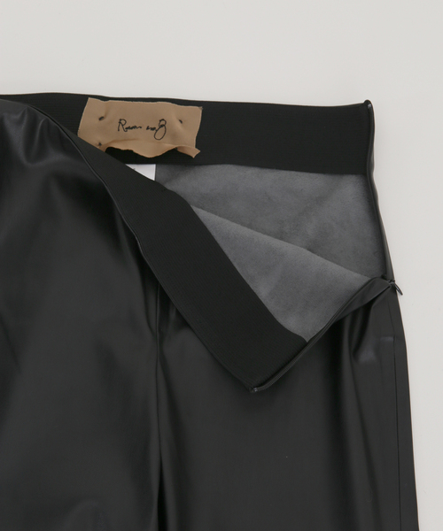 Room no.8(ルームエイト)の「【ROOM NO.8】 F/LEATHER SKINNY パンツ(その他パンツ・レディース・ブラック・X-SMALL/SMALL)」の6枚目の写真
